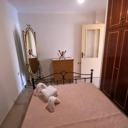 Apartment Astradeni *